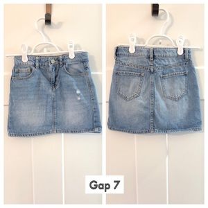 GAP skirt